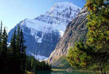 队报为法国队评分：科纳特2分最低，迈尼昂6分最高.